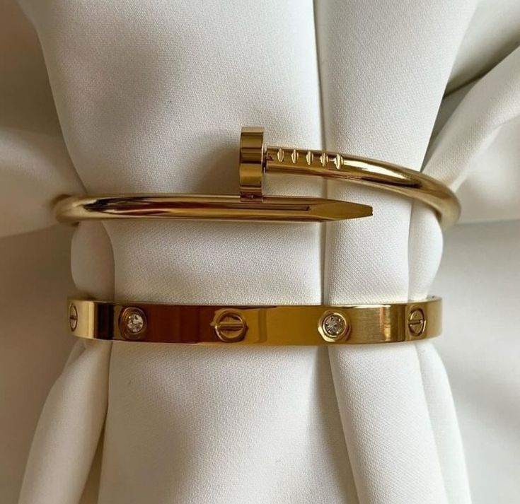 Luxury Stainless Steel  Nail & Screw Bracelet Set for Women Designer Bangles